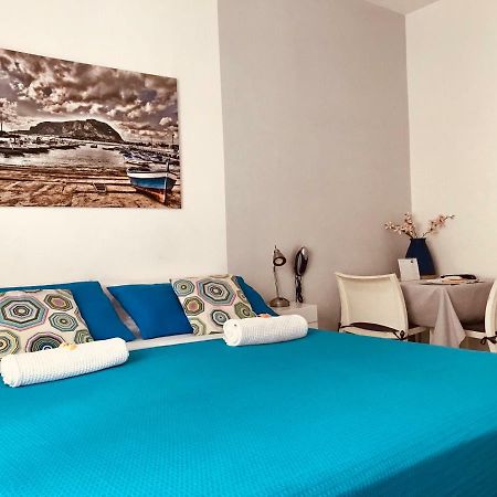 B&B La Bella Vita ปาแลร์โม ภายนอก รูปภาพ